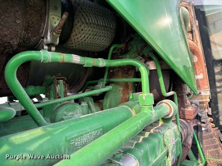 image for item DV4169 2015 John Deere R4045 spreader