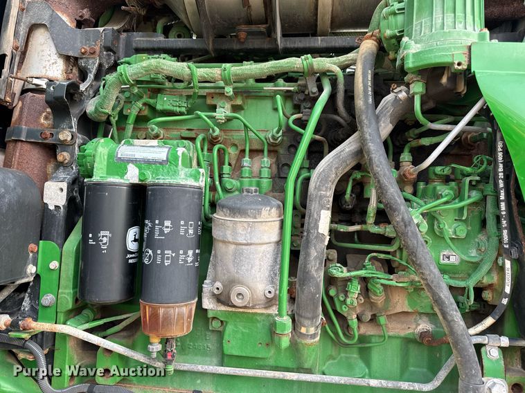 image for item DV4169 2015 John Deere R4045 spreader