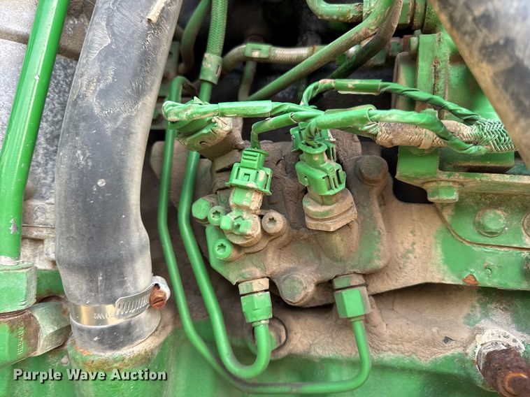 image for item DV4169 2015 John Deere R4045 spreader