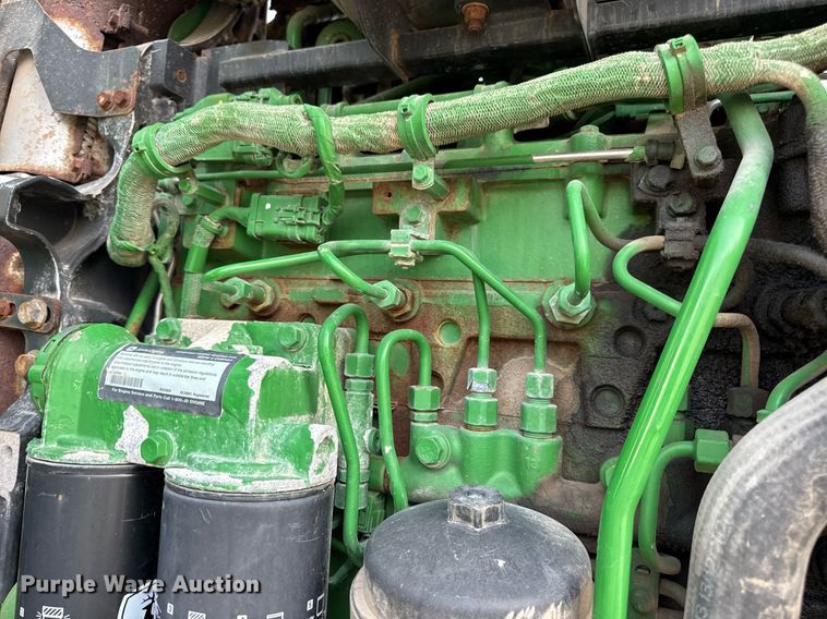 image for item DV4169 2015 John Deere R4045 spreader