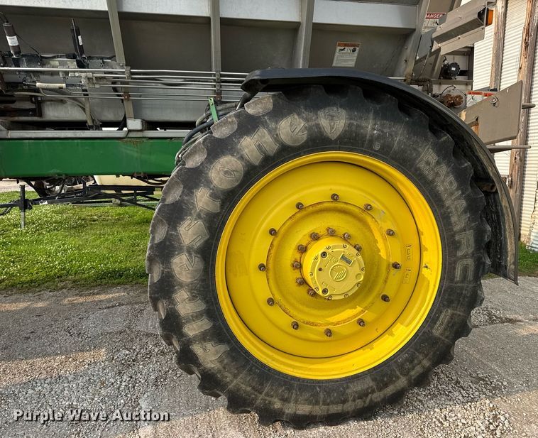 image for item DV4169 2015 John Deere R4045 spreader