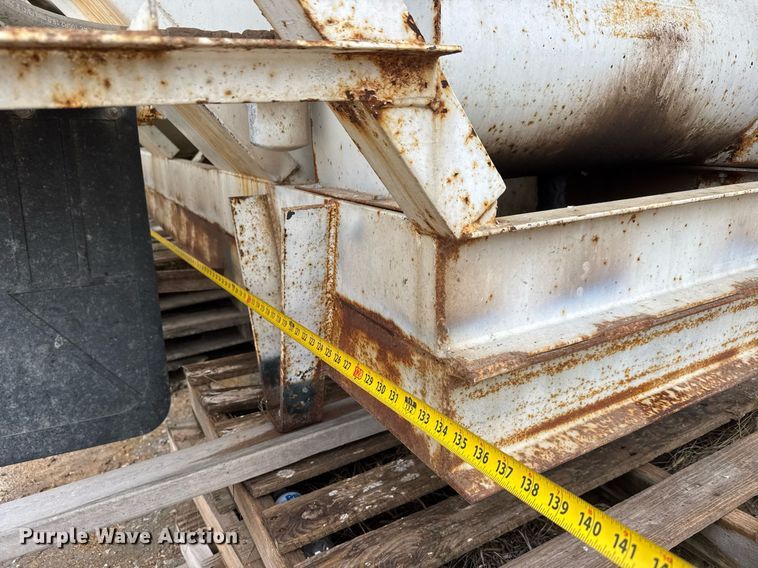 image for item DY0076 Seed tender