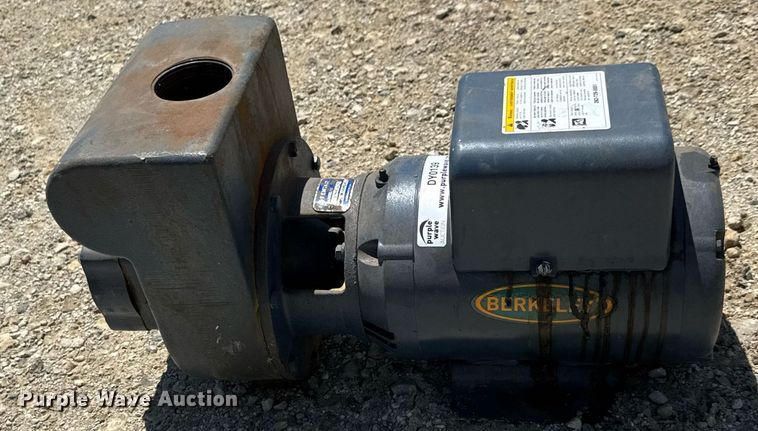image for item DY0139 Pentair Berkeley LTM-5 irrigation booster pump