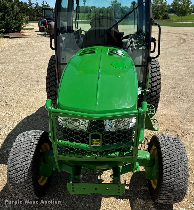 image for item DY0140 2018 John Deere 4044R MFWD tractor