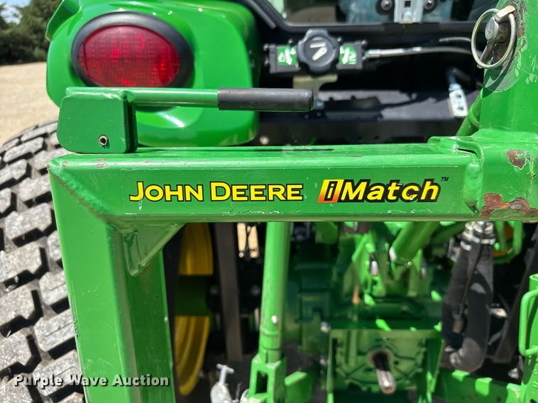 image for item DY0140 2018 John Deere 4044R MFWD tractor