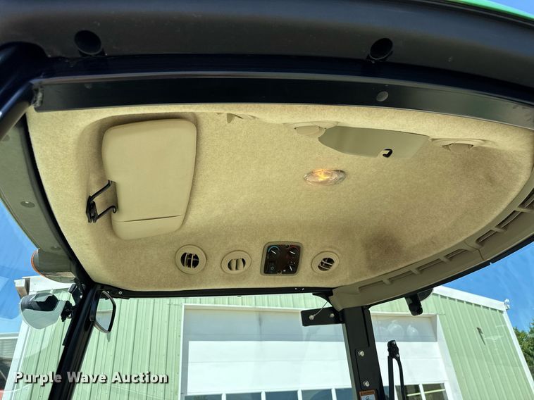 image for item DY0140 2018 John Deere 4044R MFWD tractor