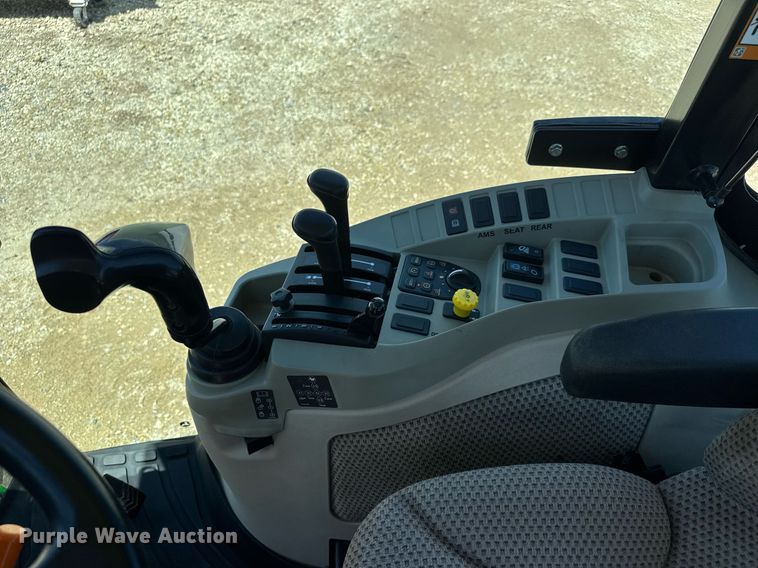 image for item DY0140 2018 John Deere 4044R MFWD tractor