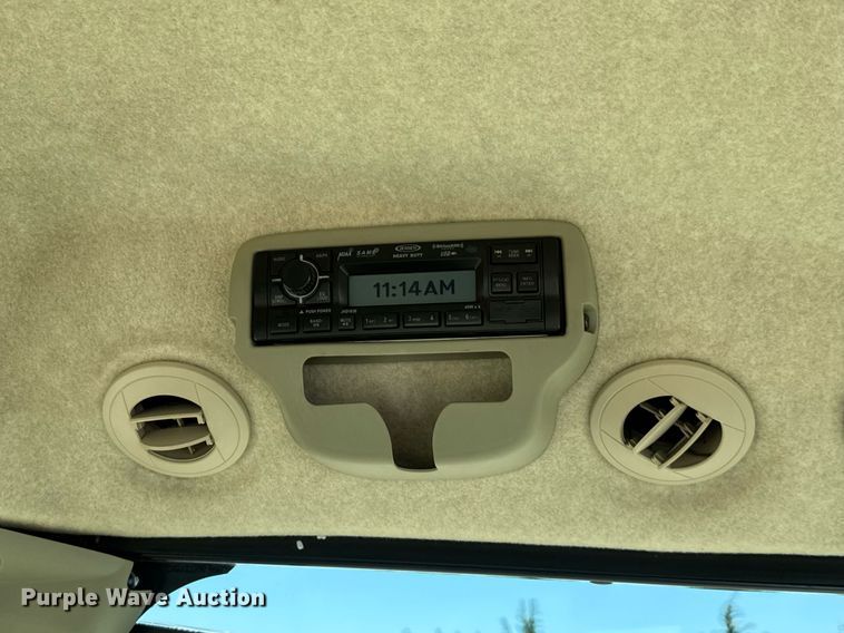 image for item DY0140 2018 John Deere 4044R MFWD tractor