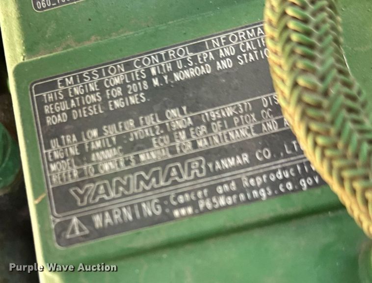 image for item DY0140 2018 John Deere 4044R MFWD tractor