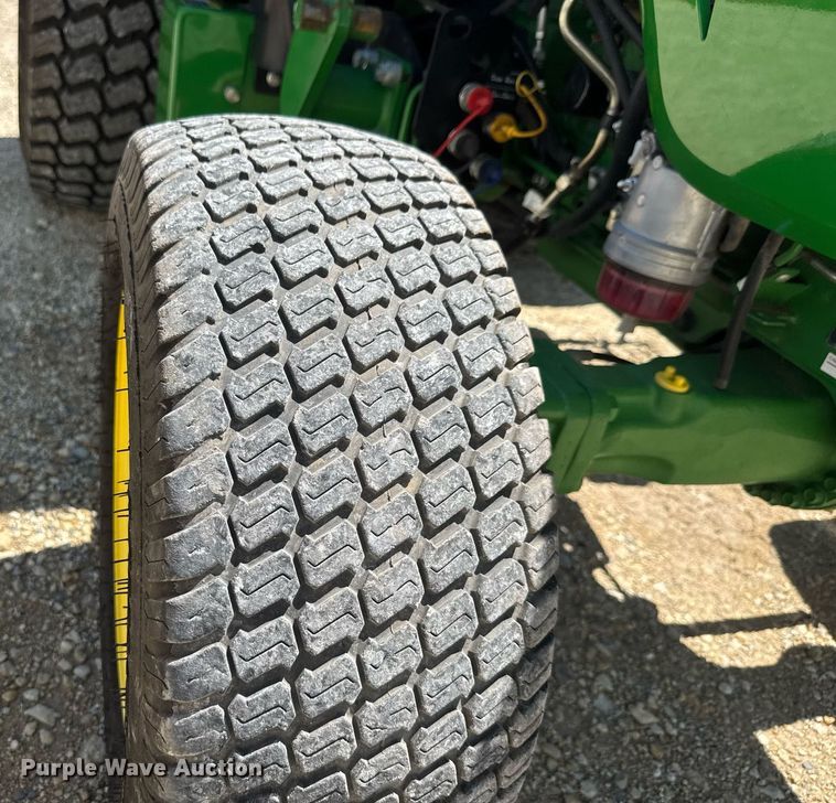 image for item DY0140 2018 John Deere 4044R MFWD tractor