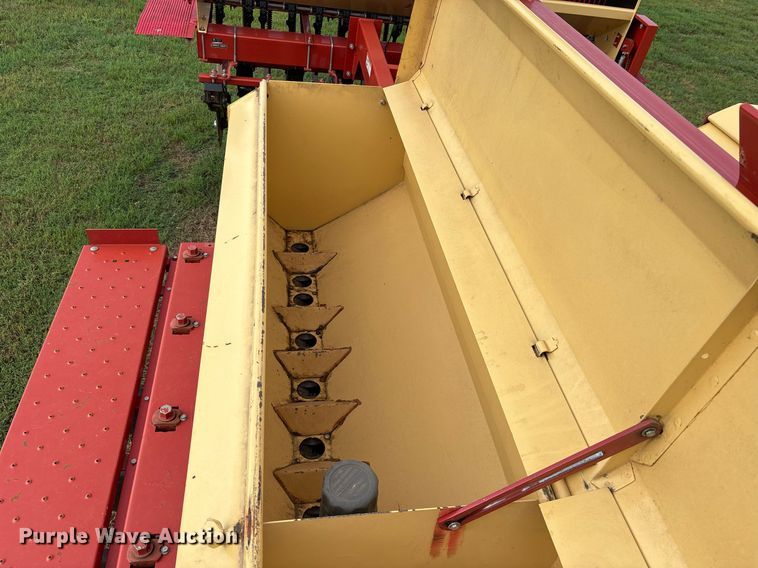 image for item DY0538 Krause 5400 grain drill