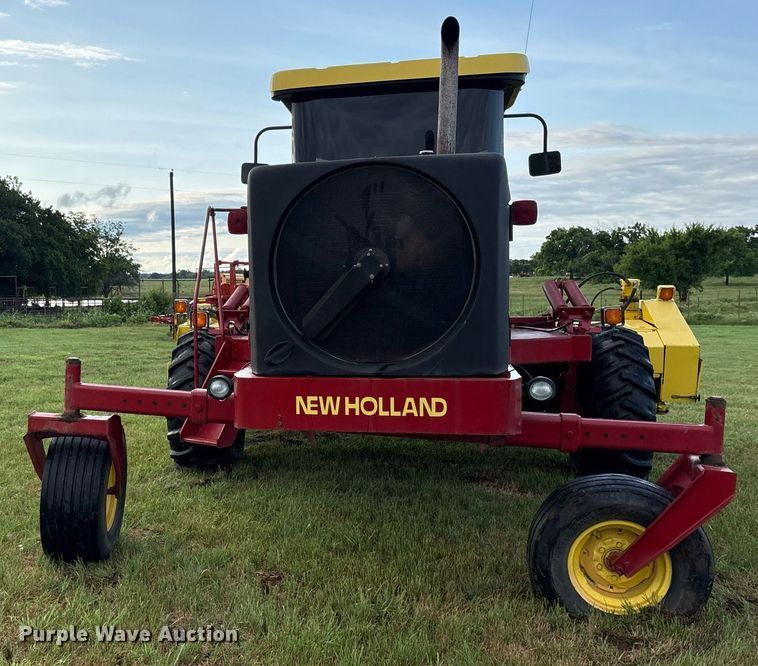 image for item DY0539 1999 New Holland HW340 swather / windrower