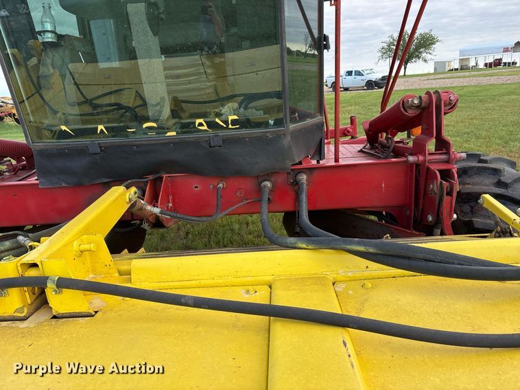 image for item DY0539 1999 New Holland HW340 swather / windrower