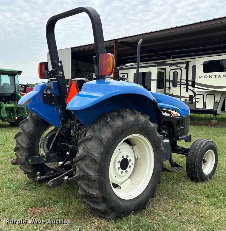 image for item DY0584 2004 New Holland TT55 tractor