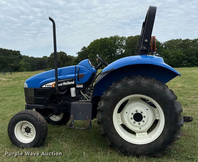 image for item DY0584 2004 New Holland TT55 tractor