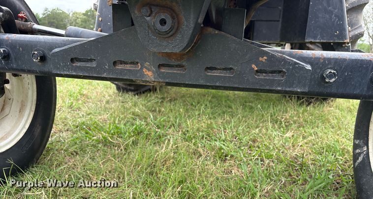 image for item DY0584 2004 New Holland TT55 tractor