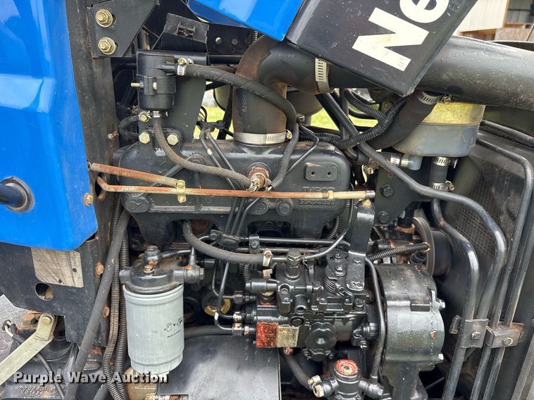 image for item DY0584 2004 New Holland TT55 tractor