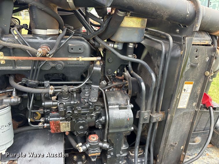 image for item DY0584 2004 New Holland TT55 tractor