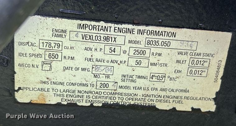 image for item DY0584 2004 New Holland TT55 tractor