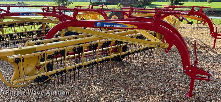 image for item DY0597 New Holland Rolabar 260 hay rake