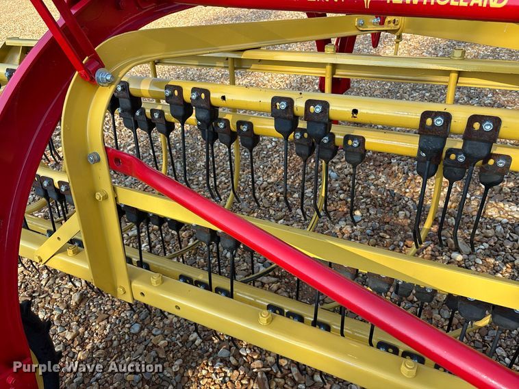 image for item DY0597 New Holland Rolabar 260 hay rake