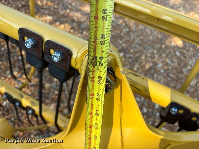 image for item DY0597 New Holland Rolabar 260 hay rake