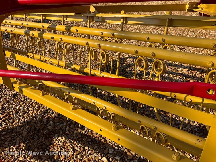 image for item DY0598 New Holland Rolabar 256 hay rake