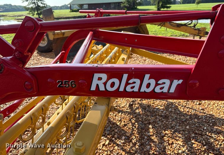 image for item DY0598 New Holland Rolabar 256 hay rake