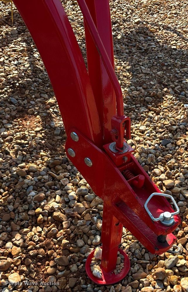 image for item DY0598 New Holland Rolabar 256 hay rake