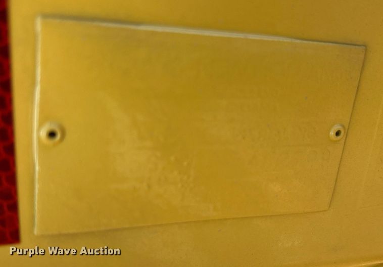 image for item DY0598 New Holland Rolabar 256 hay rake