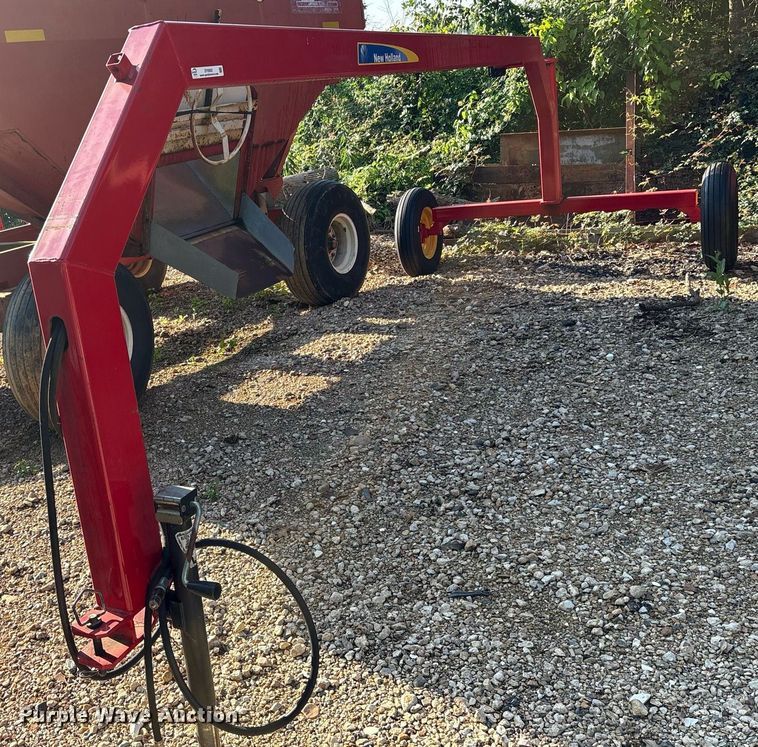 image for item DY0602 New Holland tandem rake hitch