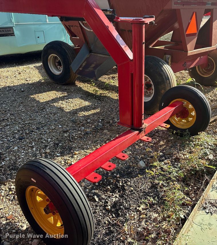 image for item DY0602 New Holland tandem rake hitch