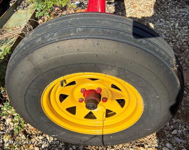 image for item DY0602 New Holland tandem rake hitch