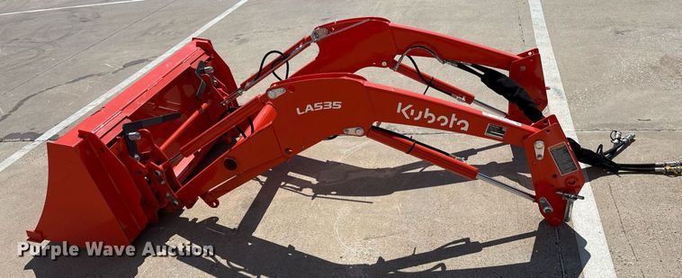 image for item DY0633 Kubota LA535 loader