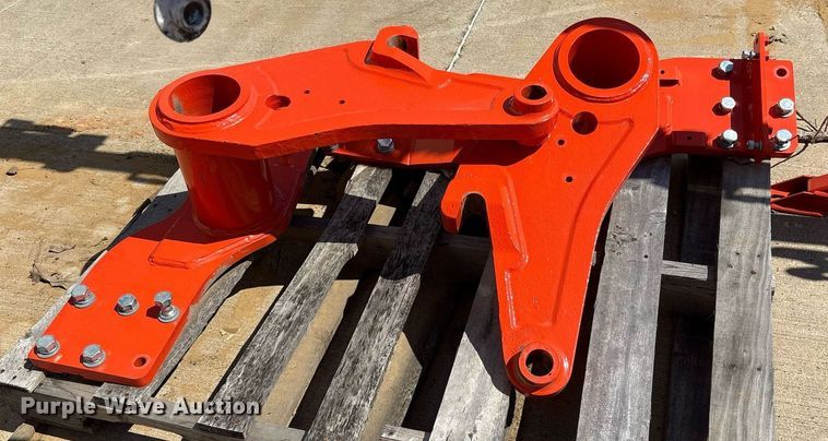 image for item DY0634 Kubota LA1944A loader