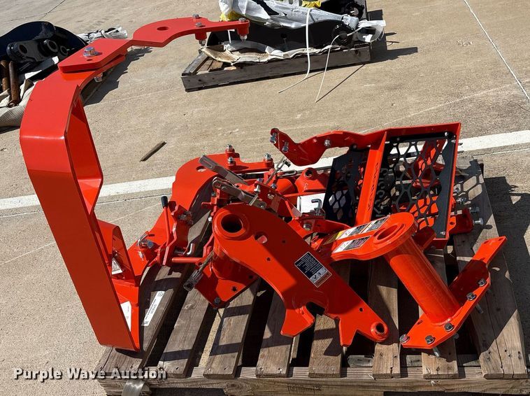 image for item DY0639 Kubota tractor parts