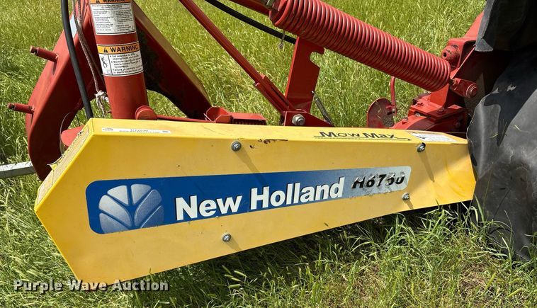 image for item DY2530 2010 New Holland H6750 disc mower