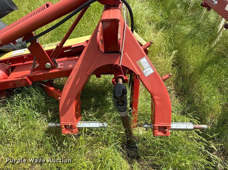 image for item DY2530 2010 New Holland H6750 disc mower