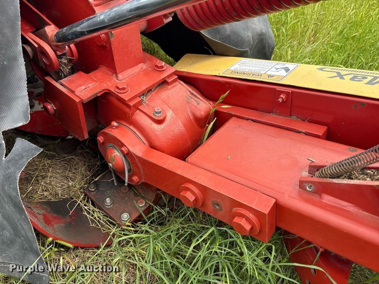 image for item DY2530 2010 New Holland H6750 disc mower