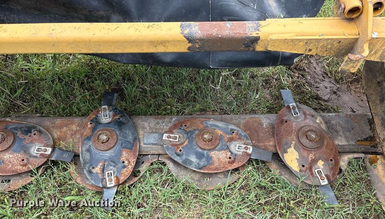 image for item DY2531 2012 Vermeer M8040 disc mower