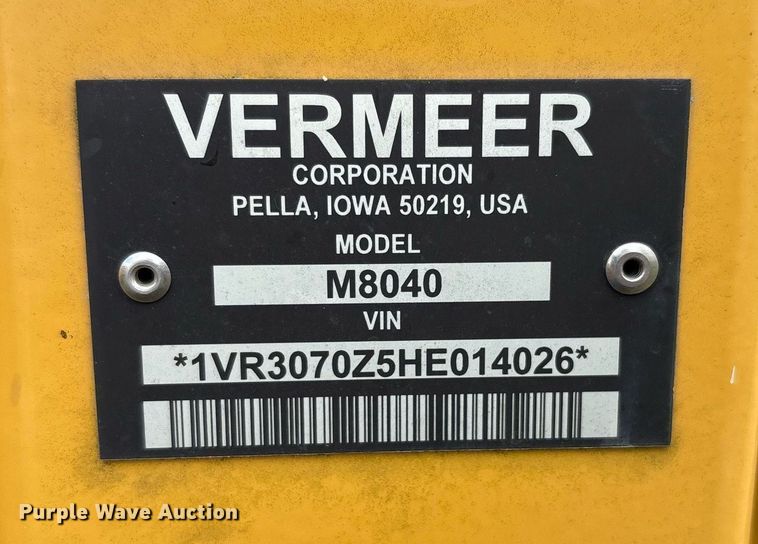 image for item DY2533 2017 Vermeer M8040 disc mower