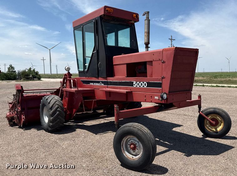 image for item DZ8497 Case IH 5000 swather / windrower