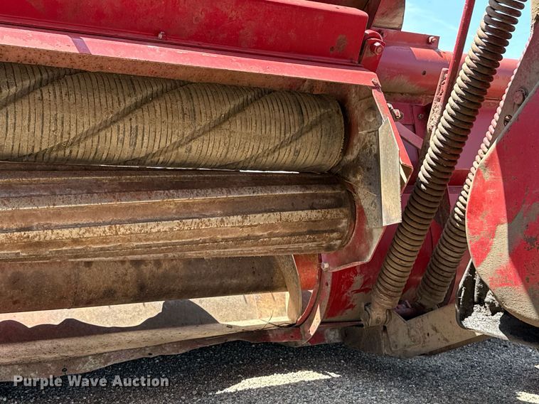 image for item DZ8497 Case IH 5000 swather / windrower