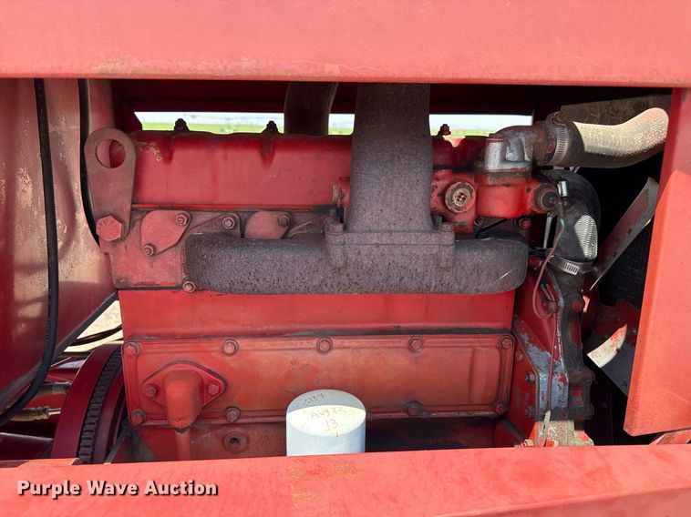 image for item DZ8497 Case IH 5000 swather / windrower