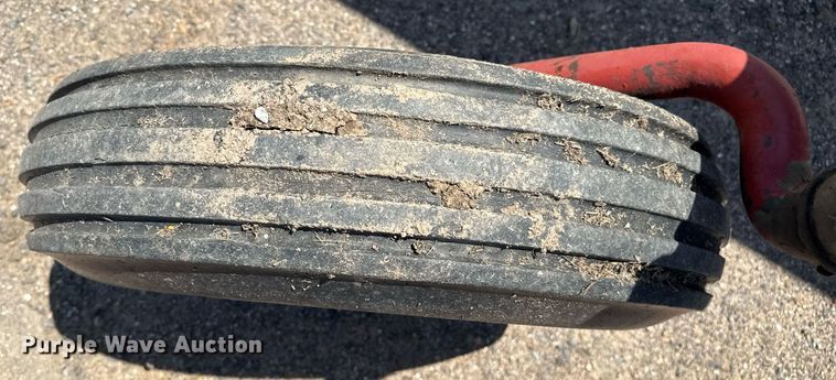 image for item DZ8497 Case IH 5000 swather / windrower