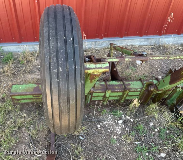 image for item DZ8510 John Deere in-line ripper