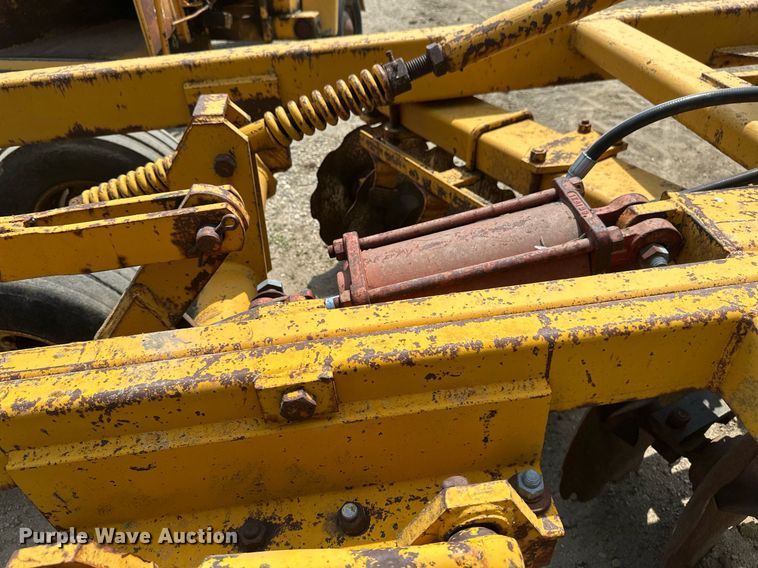 image for item EB2611 Taylor Way off-set disk