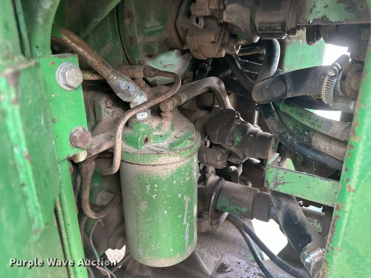 image for item EB2635 1981 John Deere 8640H 4WD tractor