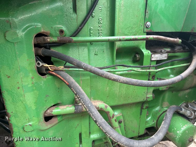 image for item EB2635 1981 John Deere 8640H 4WD tractor