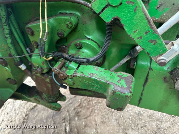 image for item EB2635 1981 John Deere 8640H 4WD tractor